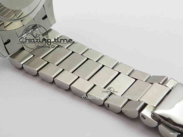 MiroTime 1218 Stylish Day Date 40mm SS BP Maker Best Edition Diamond Bezel Ice Blue Dial On SS Bracelet ETA 3699